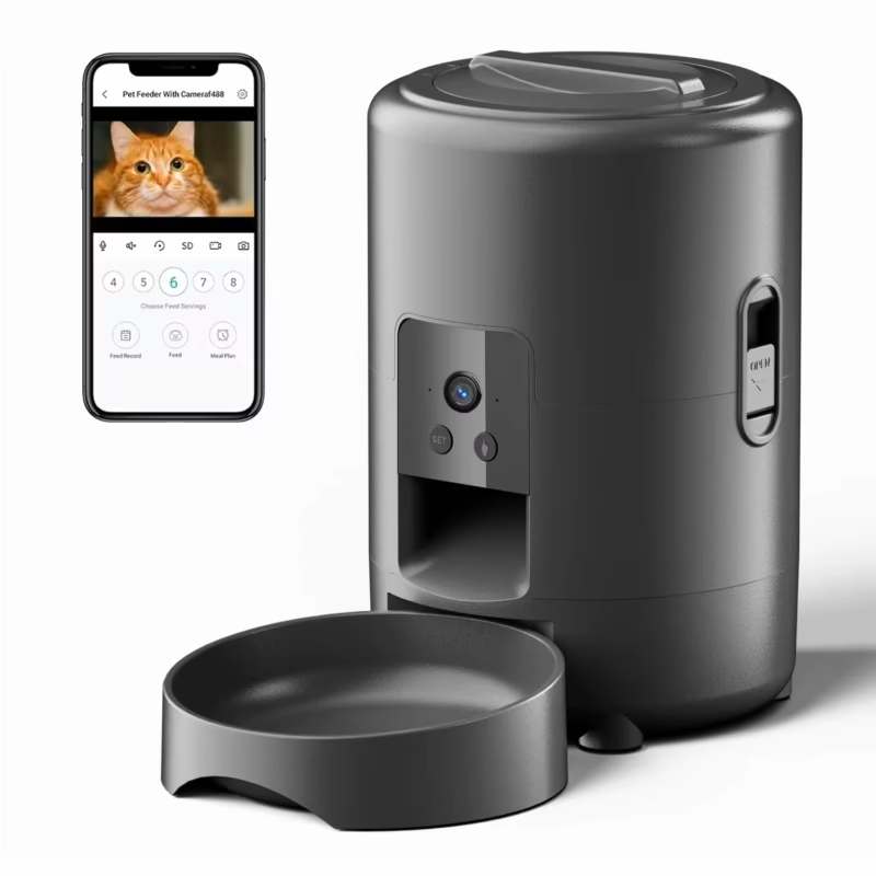 Smart Camera Feeder That Keeps Mealtime on Schedule From Anywhere